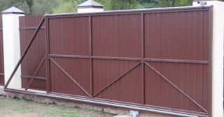 Купить откатные ворота из профнастила Славгород, цена от 1754 руб.