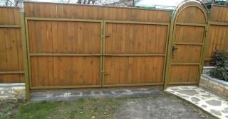 Купить распашные ворота деревянные Славгород, цена от 2734 руб.